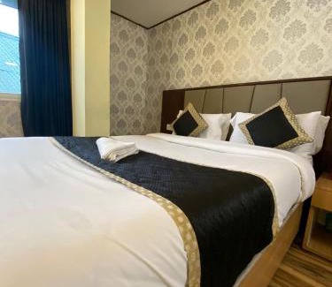 Mathura Casa | Hotel White House