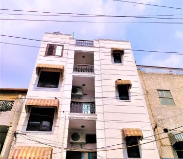 Jangpura Casa | Hotel White Palace,Nizamuddin Railway Station