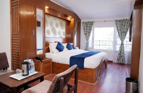 Shimla Hotel | HOTEL WOODPARK