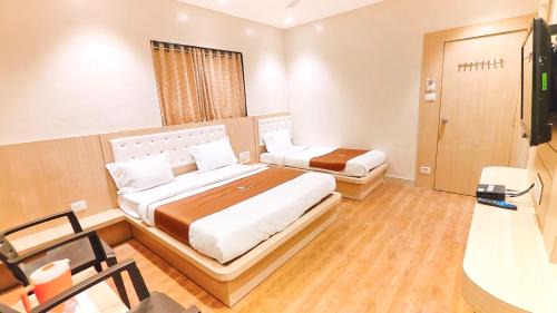 Shirdi Hotel | Hotel Yog Palace Newly Renovated