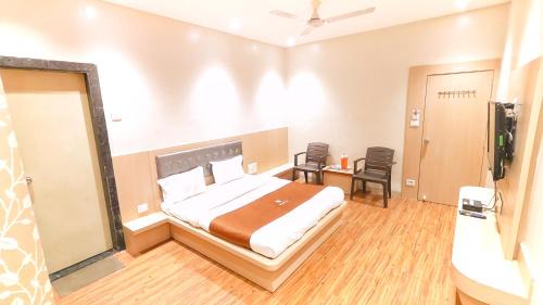 Shirdi Hotel | Hotel Yog Palace Newly Renovated