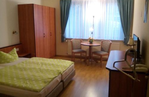 Benz Casa | Hotelpension Schwalbennest