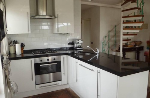 San Martín de Valdeiglesias Casa | Casa con jardín junto a lago -San Martin de Valdeiglesias (Madrid)