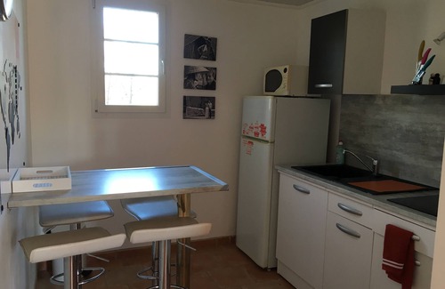 Chateauneuf-Val-Saint-Donat Casa | Casa de vacaciones para 2 a 4 personas, ideal para una pareja con niños.