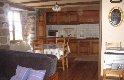 Saint-Vincent-de-Salers Casa | Casa 15380 San Vicente de Salers