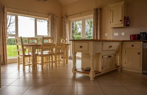 Dingle Casa | House 3 Dingle Manor Remarkable 3-Bed House