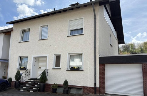 Ahrweiler Apartamento | House Adomeit - attic apartment with balcony