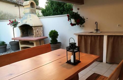 Bubani Casa | House Ana