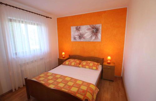 Strmac Casa | House and Apartments in Labin 8758