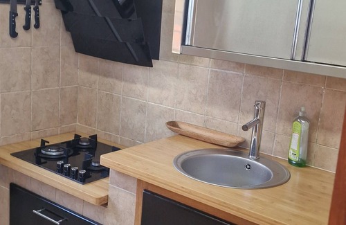 Centre Ville Casa | House and studio with jacuzzi and private pool