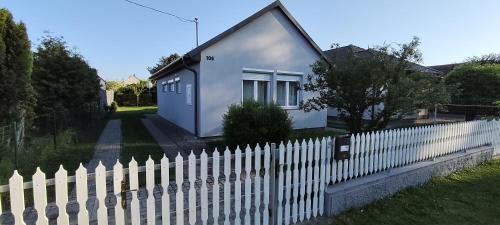 Balatonfenyves Villa | House Balatonfenyves