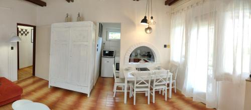 Balatonfenyves Villa | House Balatonfenyves