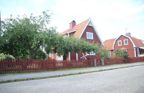 Enskede Casa | Casa cerca de la ciudad, y el Globe Arena Tele2 Arena