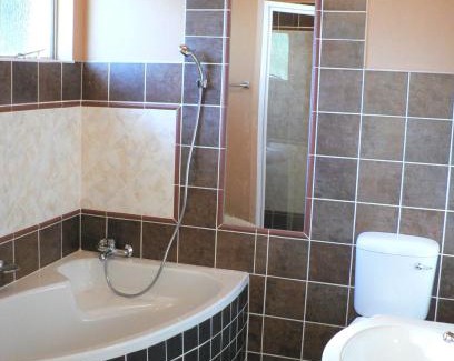 Newcastle Casa | House Ebony B&B