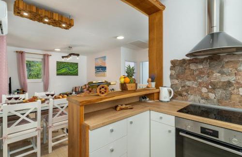 Podhum Chalet De Esquí | House Family Podhum