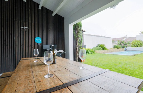 Le Bois-Plage-en-Re Chalet De Esquí | Casa para 10, piscina, en el corazón de Isla de Ré