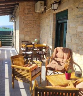 Faistos Casa | House Georgos at Afrathias Beach