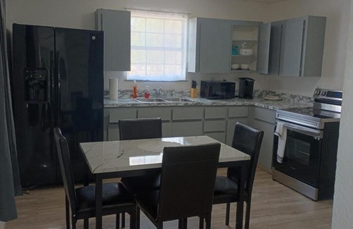 Malvern Casa | House in Malvern, AR