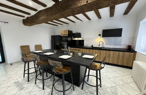 Mansigne Casa | Casa en Mansigné con jardín