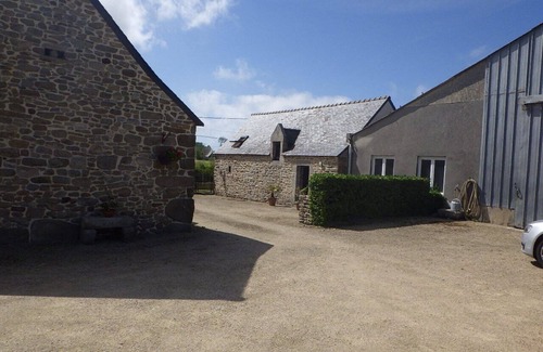 Guisseny Casa | HOUSE in the countryside, 1 km5 from the sea and accepts animals