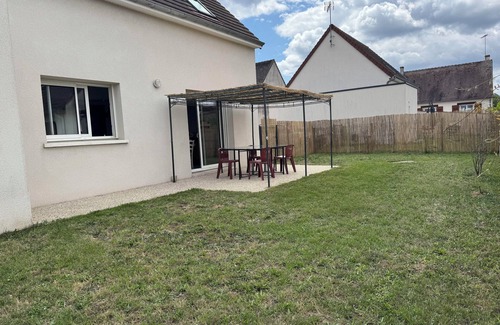 Nouan-sur-Loire Casa | House in the heart of the Loire castles