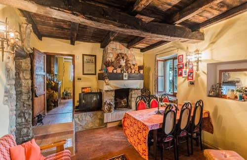 Vergato Casa | Casa en Vergato con Casa Árbol y Barbacoa