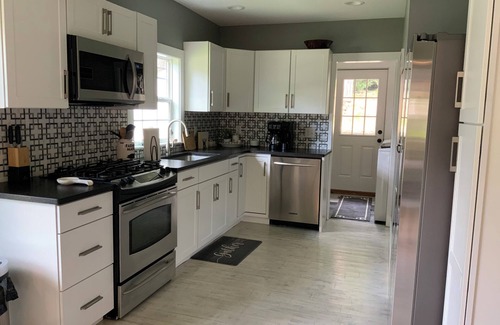 Franklin Casa | House is located in the Beautiful Mountains of Western North Carolina.