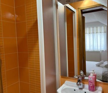 Jezerce Casa | House Kajfes