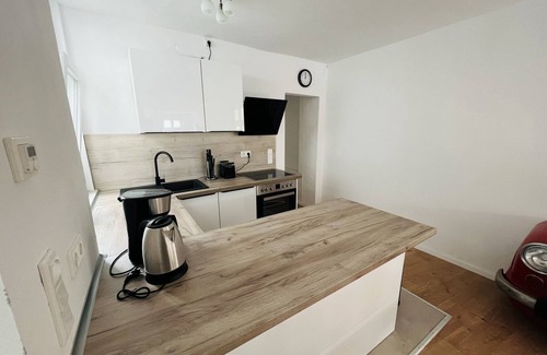 Lippstadt Casa | House l 10 Beds l 5 Bedrooms l 2 Bathrooms l Wi-fi