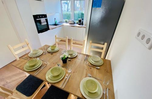 Lippstadt Casa | House l 10 Beds l 5 Bedrooms l 4 Bathrooms l WI-FI