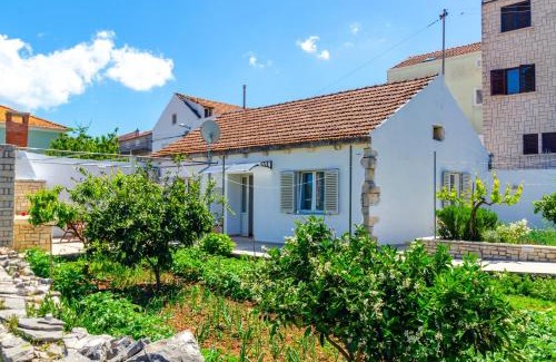 Vela Luka Casa | House Lara