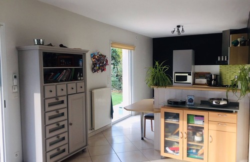 Suce-sur-Erdre Casa | CASA AMPLIA COMODIDAD cerca de NANTES.