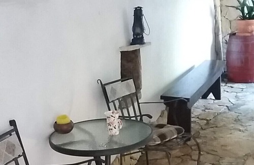 Cove Donja Krusica (Donje selo) Casa | Casa Mari fantástica antigua casa rústica en medio del auténtico pueblo de Dalmacia.