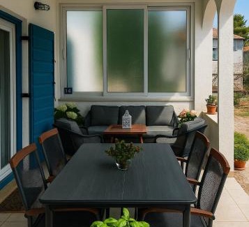 Cove Donja Krusica (Donje selo) Casa | House Natale