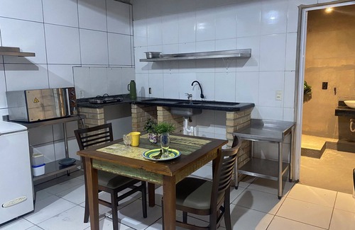 Meia Praia Casa | House near the beach 150m in Meia Praia de Navegantes/SC. Joci's beach house.