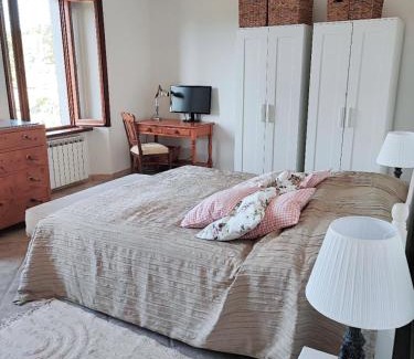 Bigliolo Casa | House Oleander in der Toskana - Bigliolo - mit viel Sonne, Garten, Balkon und Terrasse