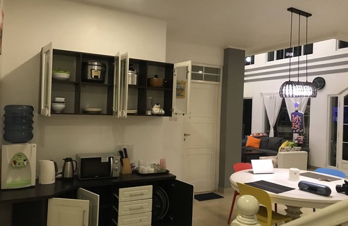 Ciloto Villa | House on cliff