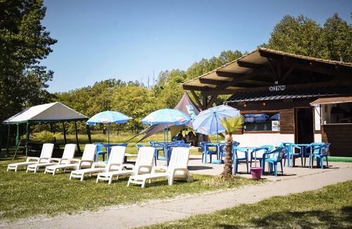 Moncontour Casa | Casa junto a un lago con centro de ocio cerca de Futuroscope