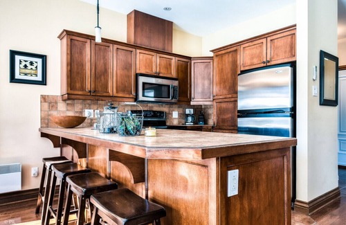 Mont-Tremblant Casa | House on the Golf La Bête -10min to Tremblant 150