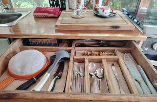 Santa Fe Casa | Casa sobre ruedas, con vista a las montañas y acceso directo al Río Santa María.