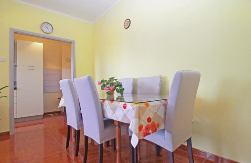 Marcana Casa | House Rafe 1428