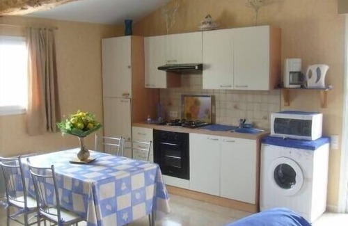 Doue-en-Anjou Cabaña | casa de Saint-Georges-sur-Layon despensa