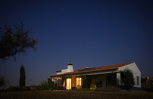 Ourique Casa | house surrounded by nature