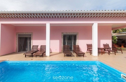Taperapua Beach Chalet De Esquí | House w/Pool 350 m From Taperapuan Beach Rud0047