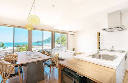 Kawazu Casa | House with a natural hot spring and ocean views in all rooms / Kamogun Shizuoka