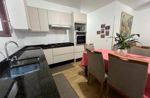 Caieira Casa | House with Beach Access - 2 min Walk