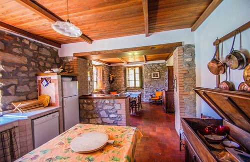 Villa Collemandina Casa | House with private pool at 2,8 km from Castiglione di Garfagnana. Panoramic view