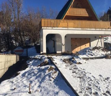 Crni Lug Casa | House with Pool and Sauna