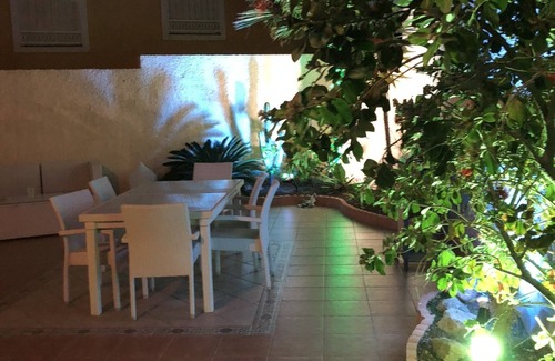 Los Arenales del Sol Casa | Casa con vistas a la montaña y al mar