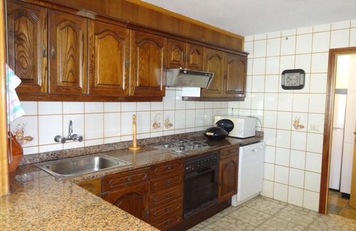 Villadesuso Casa | CASA CON PISCINA JUNTO AL MAR